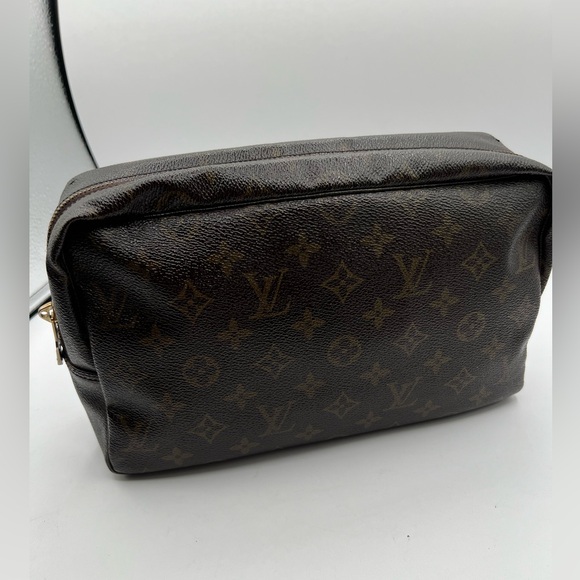 Trousse Toiletry vintage Pouch Monogram Canvas - Picture 3 of 14